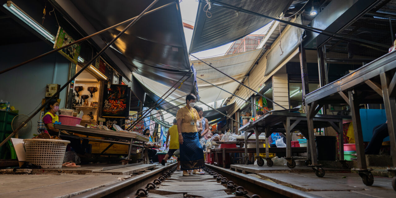 The Maeklong Railway Market – Everything You Need to Know!