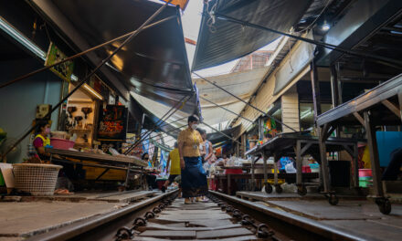 The Maeklong Railway Market – Everything You Need to Know!